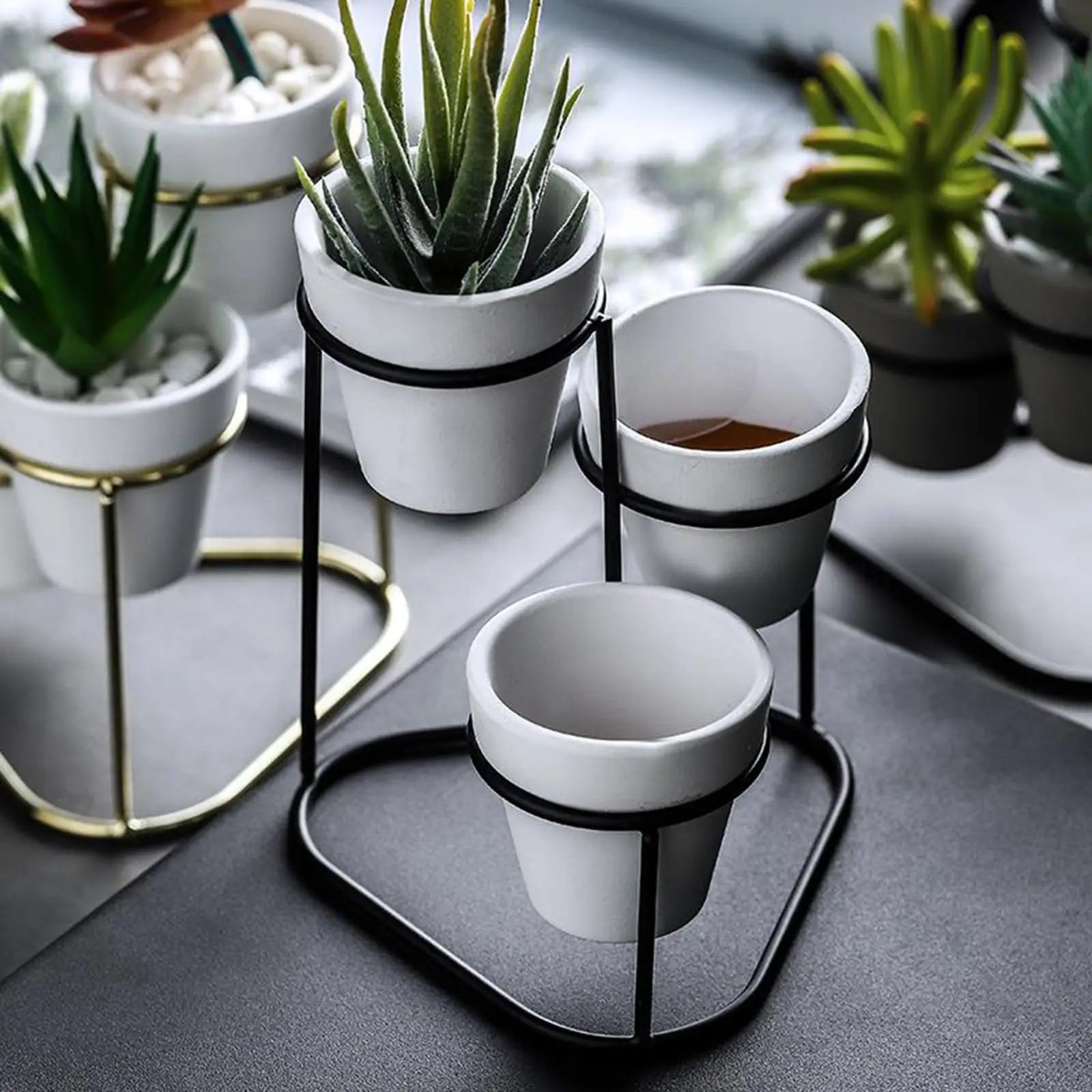 Kesoto Mini Ceramic Succulent Planter Set — Modern Pottery Pots with Metal Stand