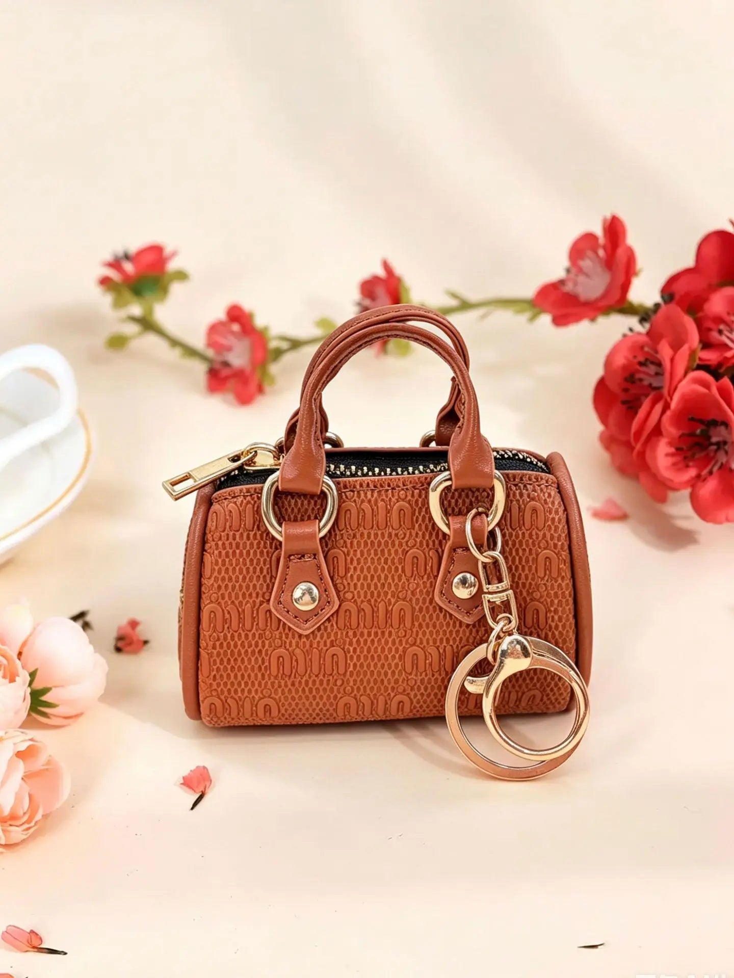 Versatile Mini Coin Purse — Compact Storage for Earphones and Small Essentials