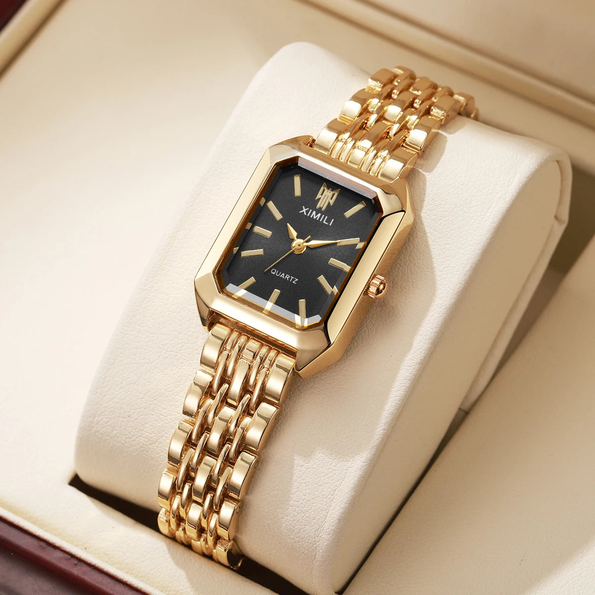 Elegant Rectangle Women's Quartz Watch — Stylish Steel Band Timepiece