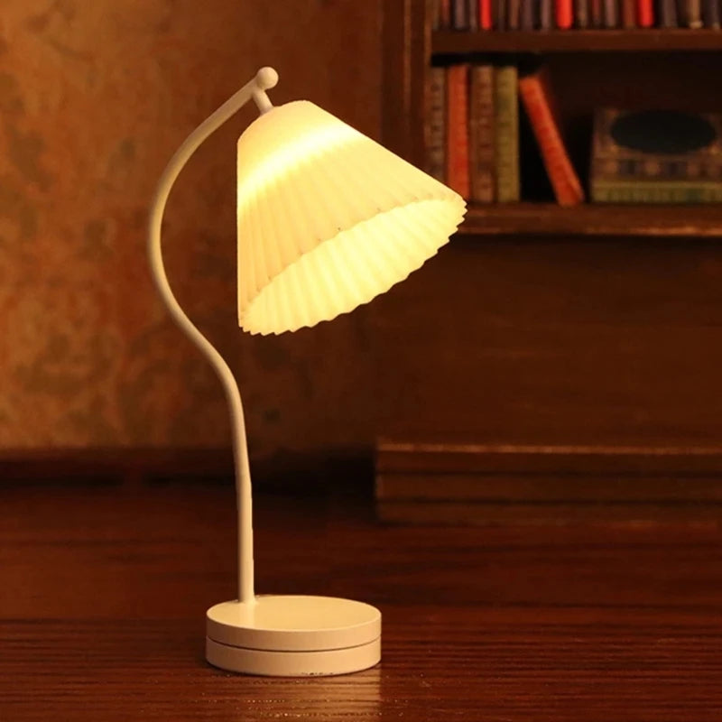 Miniature Dollhouse Table Lamp — Modern Bedside Reading Light Decor