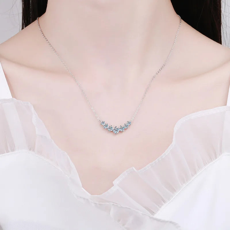 DOTEFFIL Moissanite Oval Pendant Necklace — 18k White Gold Plated Sterling Silver