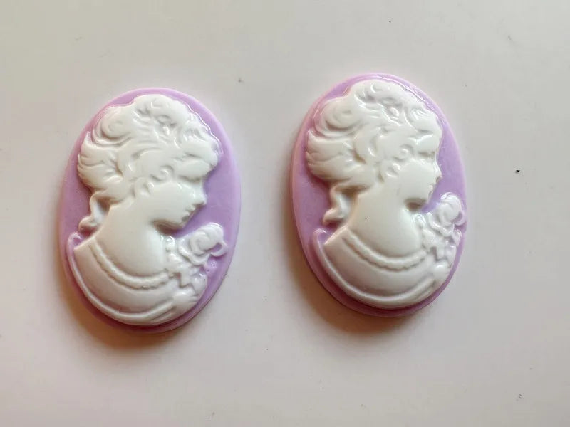 Oval Resin Cameo Charms — 20 Piece Flatback Jewelry Finding Set