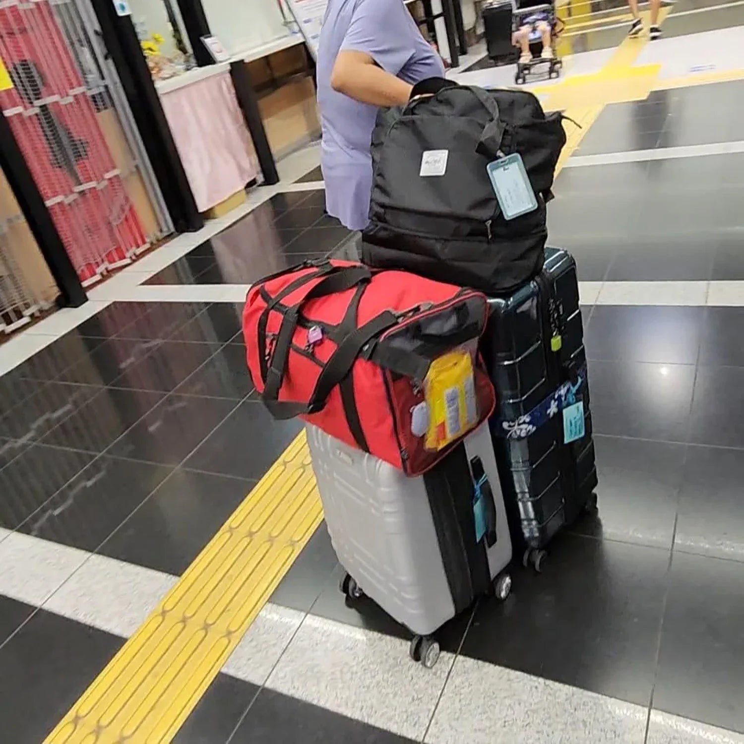 Adjustable Luggage Strap Connector — Durable Nylon T-Shaped Tie Down