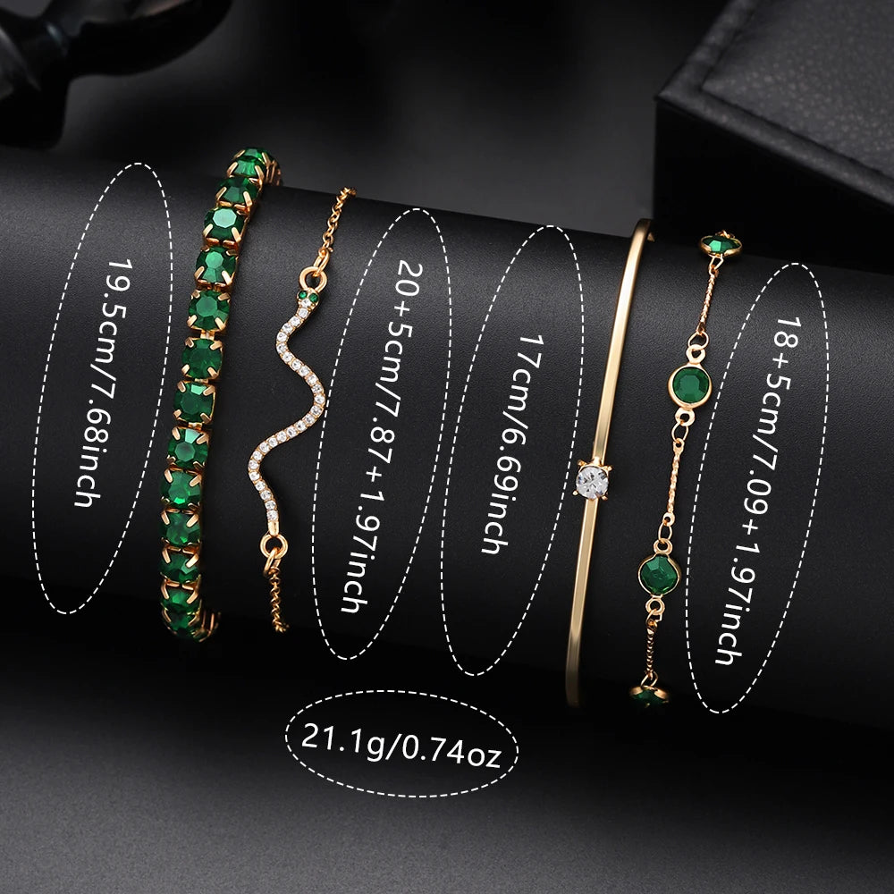 RUNERR Women's Luxury Diamond Quartz Watch — Elegant Green Dial Fashion Set