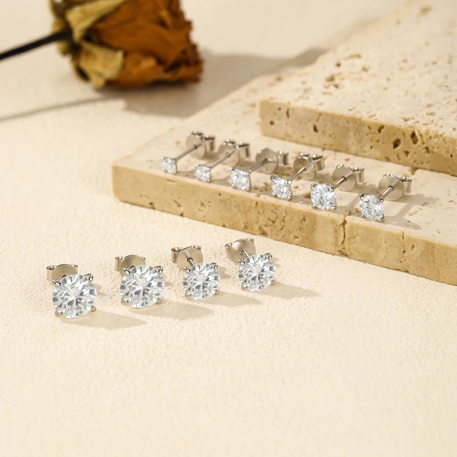 MODIAN Moissanite Stud Earrings — Sparkling 925 Sterling Silver Jewelry