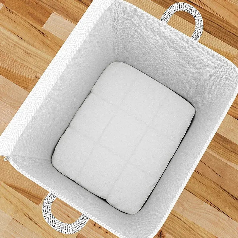 Large Capacity Non-Woven Storage Bag — Closet & Wardrobe Organizer