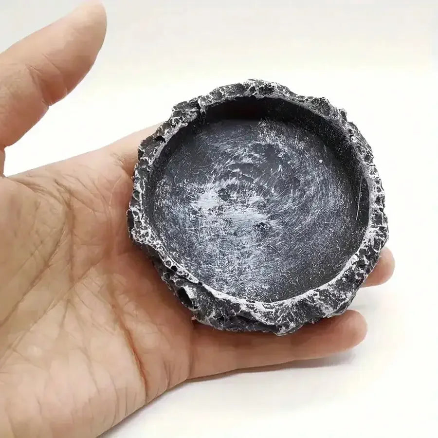 Realistic Stone Reptile Feeding Bowl — Natural Look Water & Food Dish