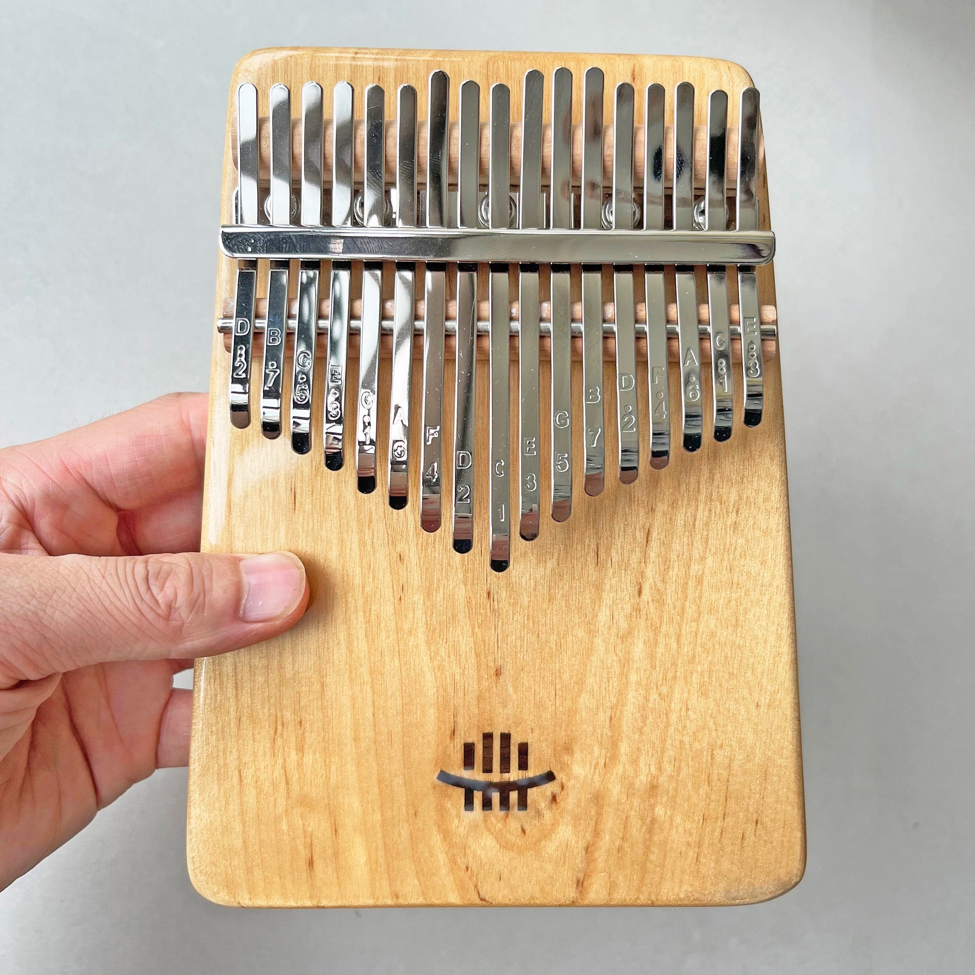 Hluru 17 Key Kalimba Thumb Piano — Solid Wood Musical Instrument