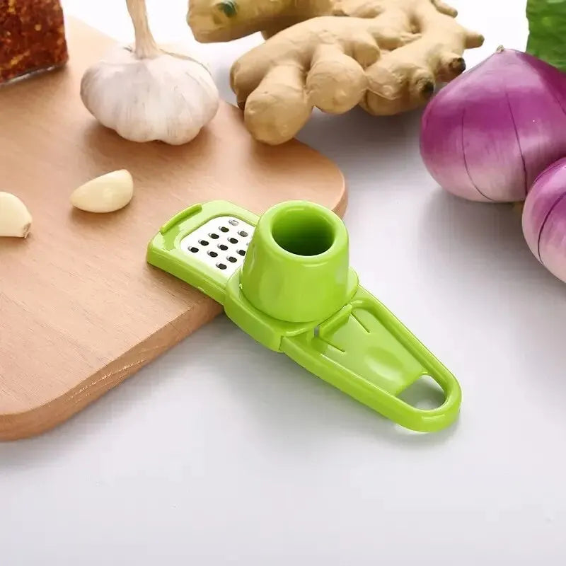 Mini Manual Garlic Grinder — Compact Kitchen Mashing Tool, Green