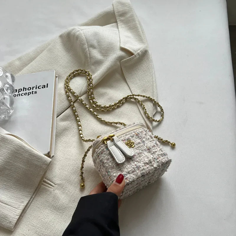 Women's Wool Crossbody Bag — Stylish Chain Shoulder Purse