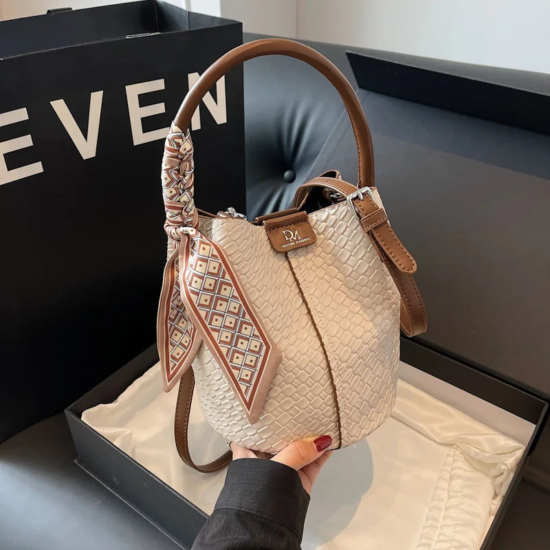 Women's Woven Bucket Bag — Elegant Crossbody Purse for Travel & Formal Events