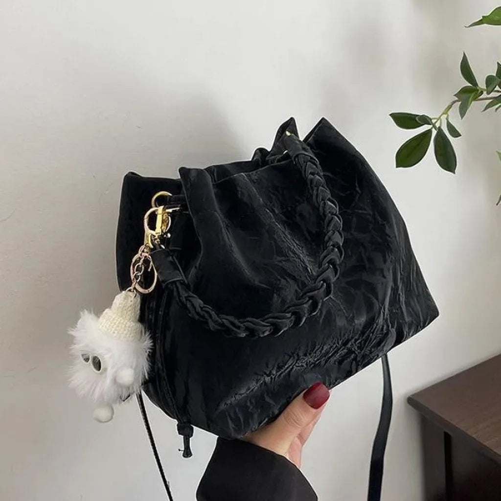Women's Sophisticated Bucket Bag — Stylish Crossbody Handbag for Daily Use