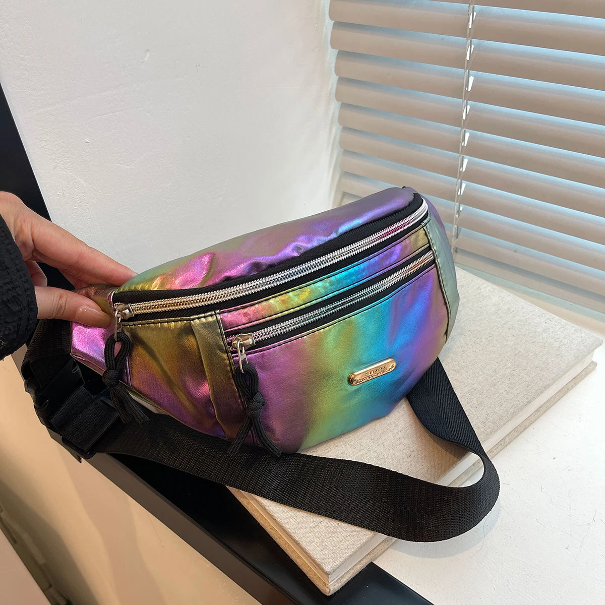 AEROCANDY Unisex Waist Pack — Adjustable Crossbody Travel Bag