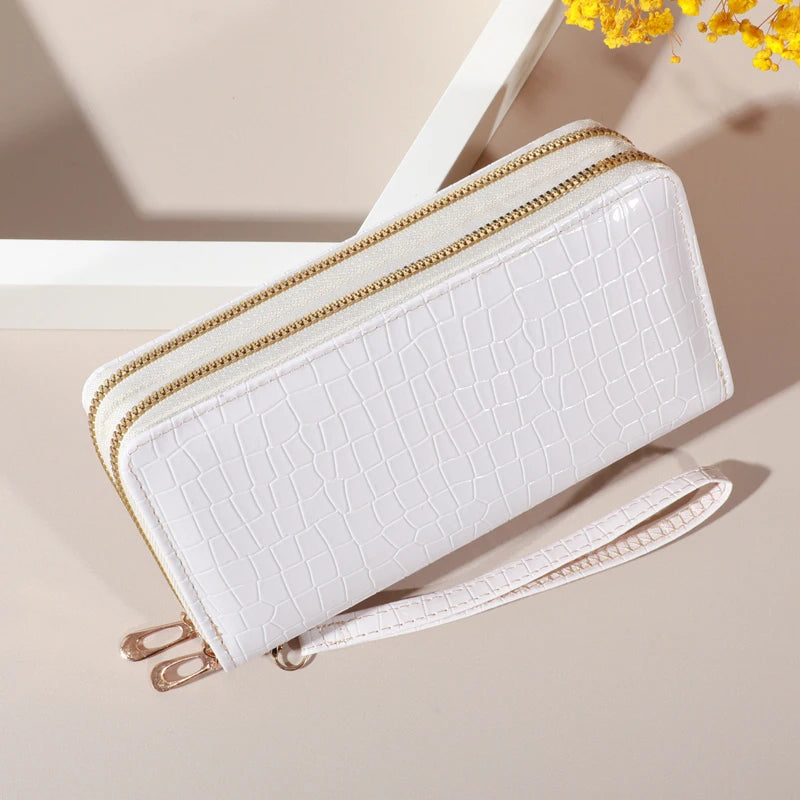 MADLEY Vintage Double Layer Clutch Wallet — Retro Organizer Wristlet