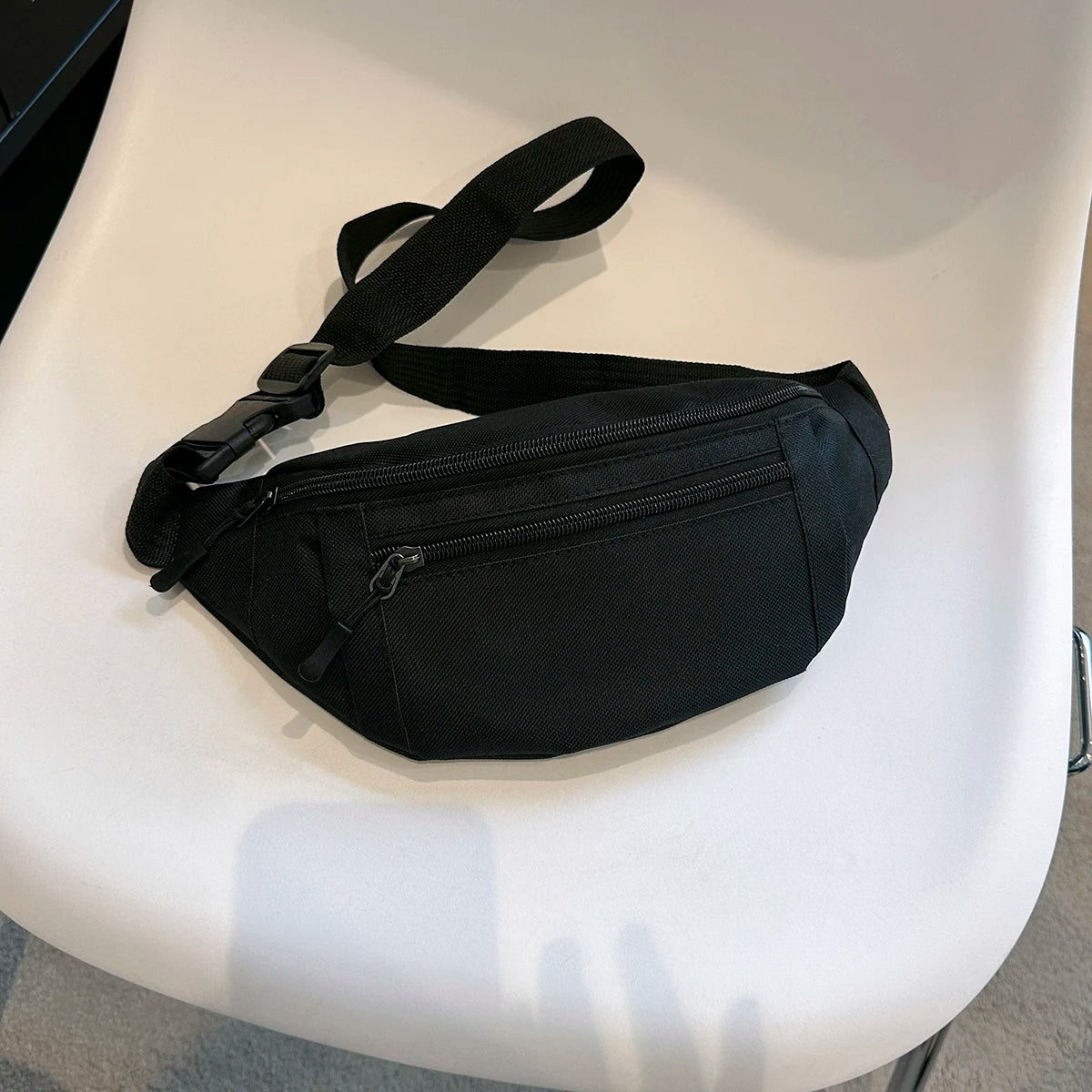 Nylon Waist Pack — Hands-Free Crossbody Bag for Travel and Sports