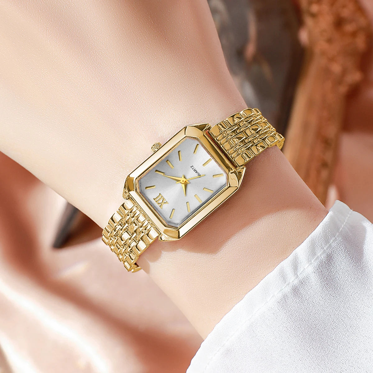 Elegant Rectangle Women's Quartz Watch Set — Fashionable Jewelry Accessory Kit