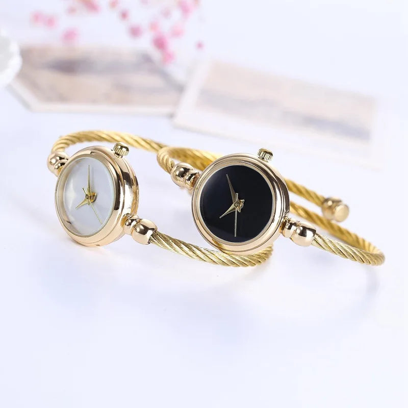 Women's Fashion Bracelet Watch Set — Elegant Quartz Timepiece with Fine Strap