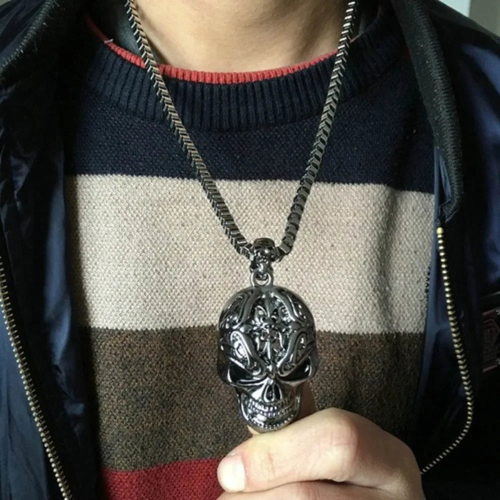 Vintage Gothic Skull Necklace — Punk Style Metal Pendant Jewelry