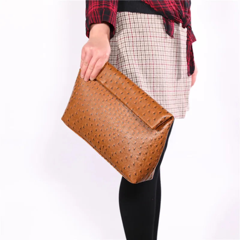Snake Pattern Clutch Bag — Trendy Evening Pouch for Women