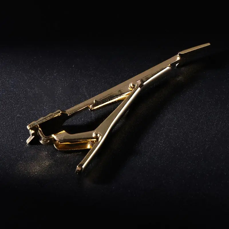 Arrow Design Metal Tie Clip — Elegant Gentleman's Accessory for Formal Wear