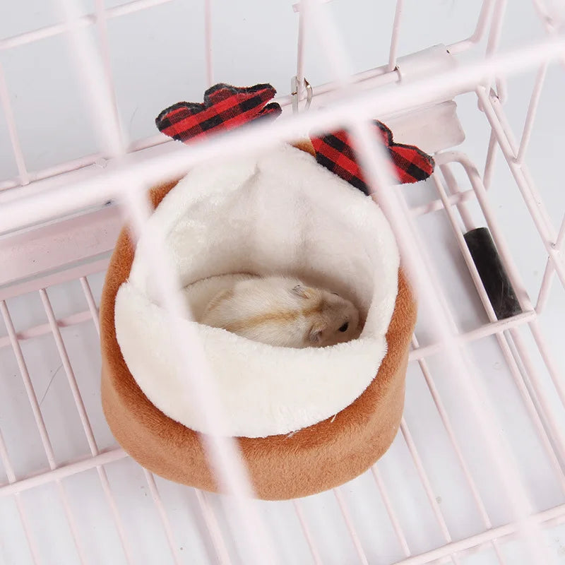 Fleece Hamster Nest — Cozy Warm Shelter for Small Pets