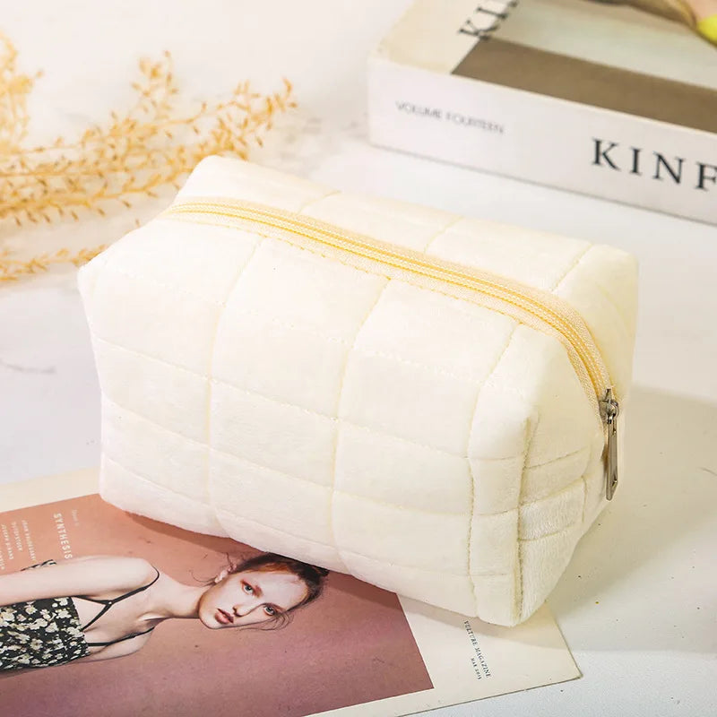 Plush Cosmetic Storage Bag — Large Capacity Travel Organizer