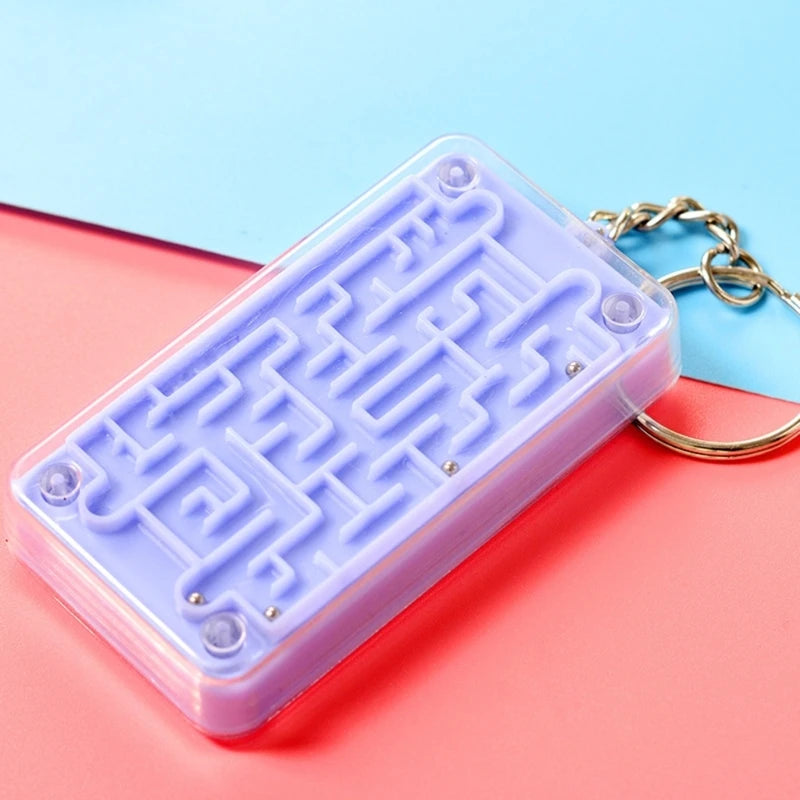 OOTDTY Mini Maze Calculator — 8-Digit Pocket Tool & Keychain Toy