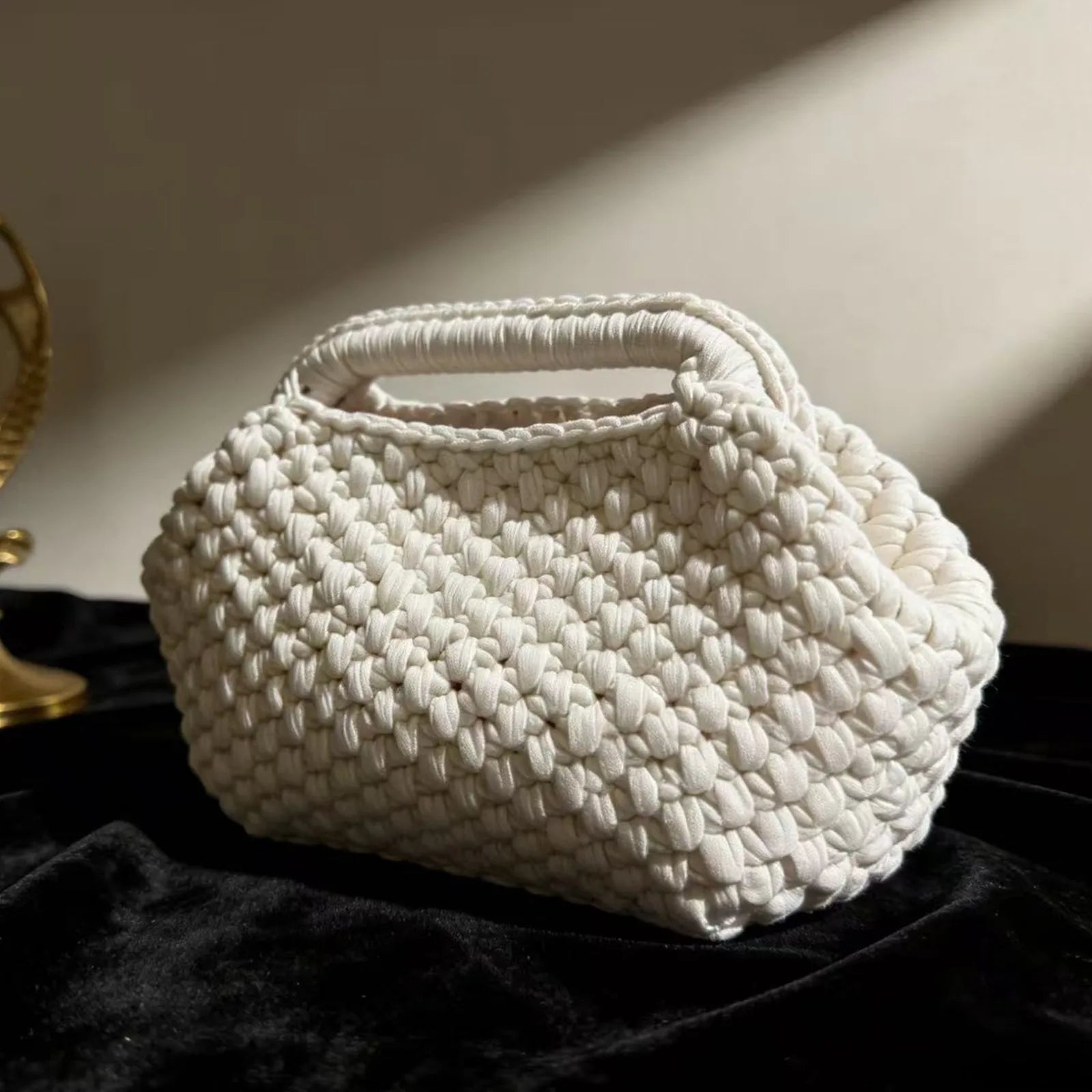 Handmade Crochet Woven Bag — Casual Summer Beach Clutch