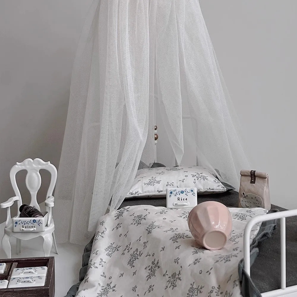 European Style Iron Dollhouse Bed — Miniature Furniture Accessory Set