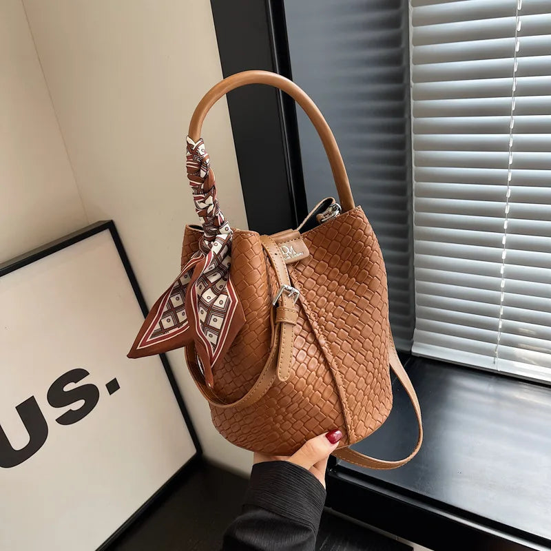 Women's Woven Bucket Bag — Elegant Crossbody Purse for Travel & Formal Events