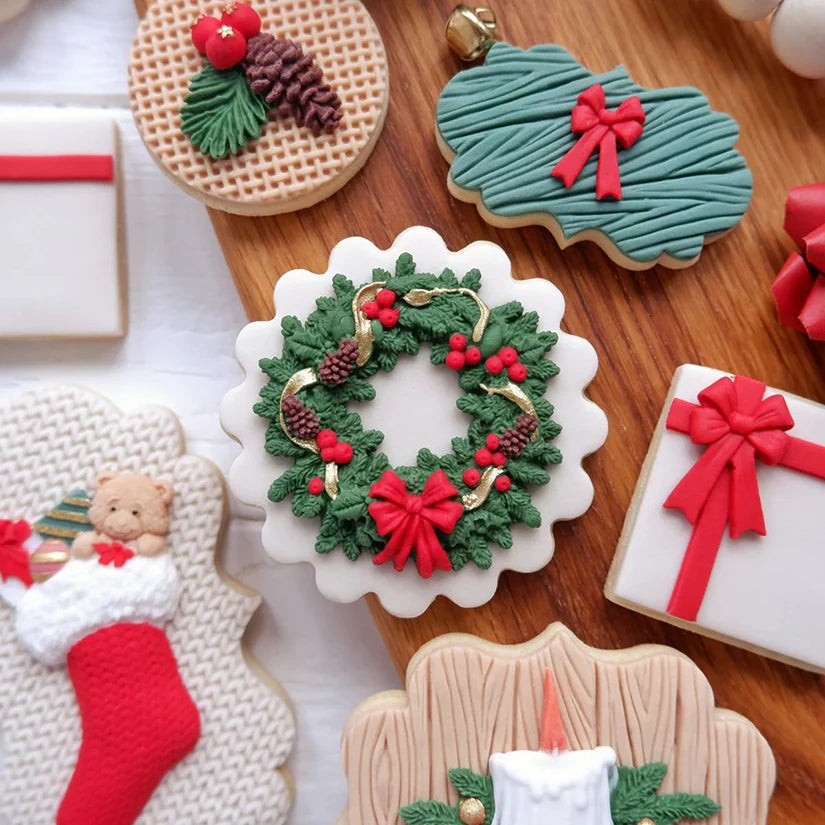 HANDLIFE Christmas Wreath Silicone Mold — Decorative Baking Tool for Fondant & Chocolate