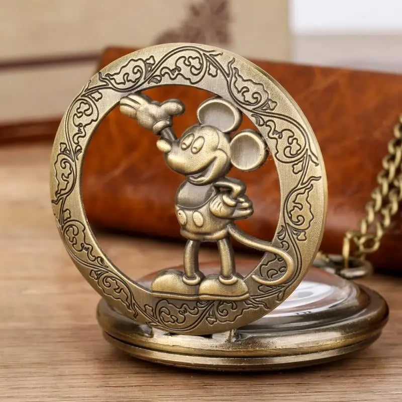 YISUYA Antique Bronze Pocket Watch — Vintage Quartz Pendant with Chain
