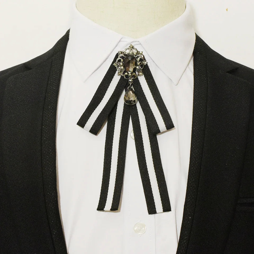i-Remiel Retro Striped Bow Tie Brooch — Elegant Fabric Ribbon Lapel Pin
