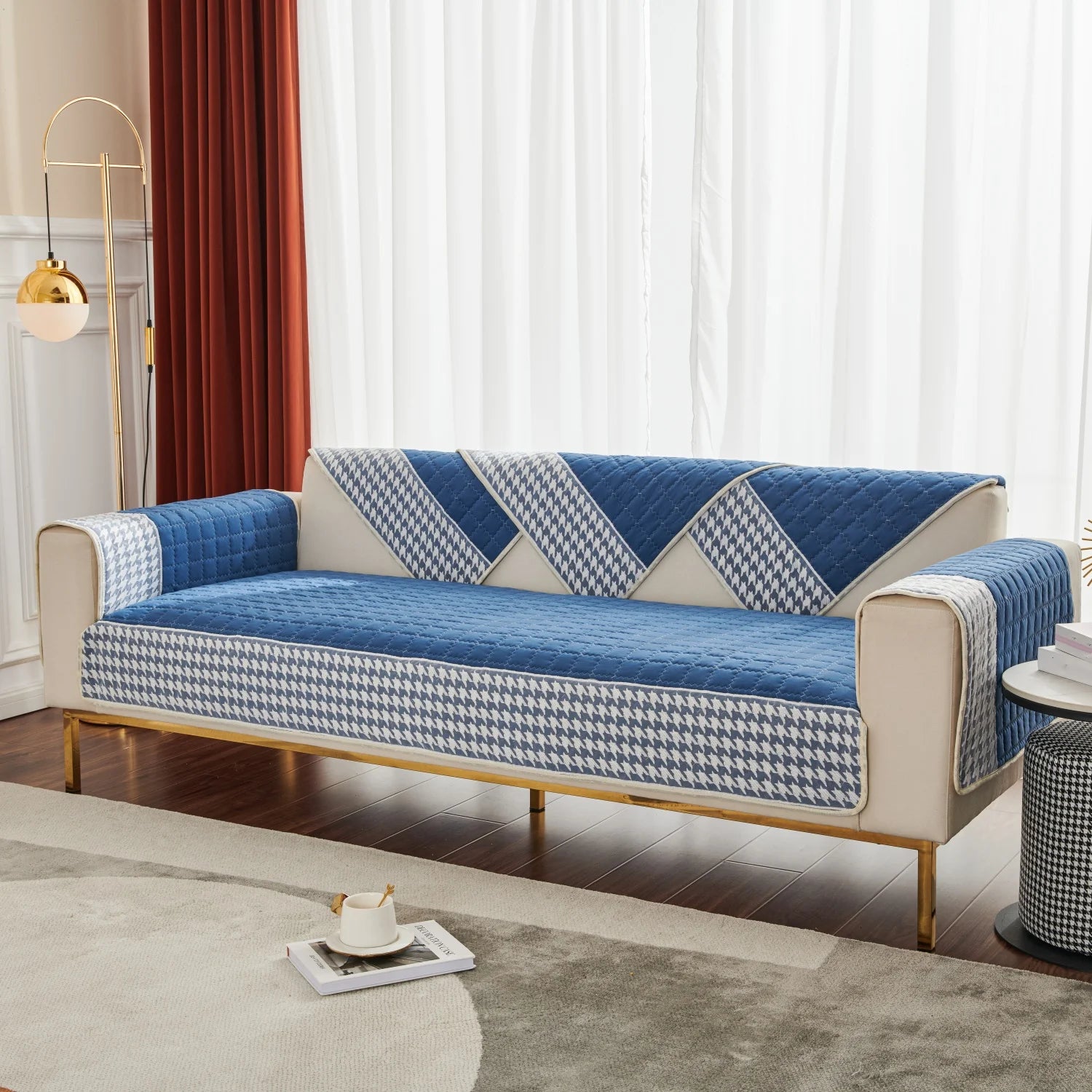 Houndstooth Quilted Sofa Cover — Anti-Slip Furniture Protector