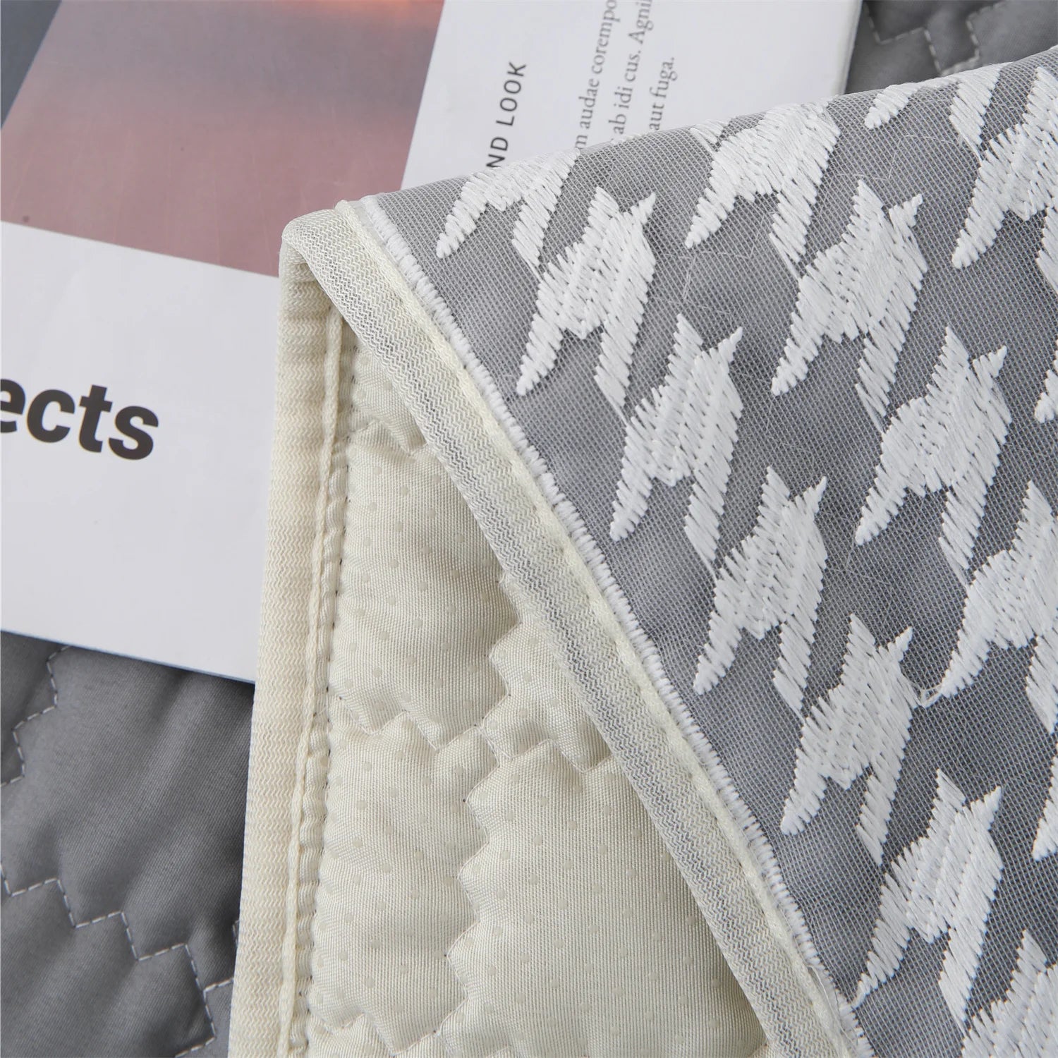 Houndstooth Quilted Sofa Cover — Anti-Slip Furniture Protector
