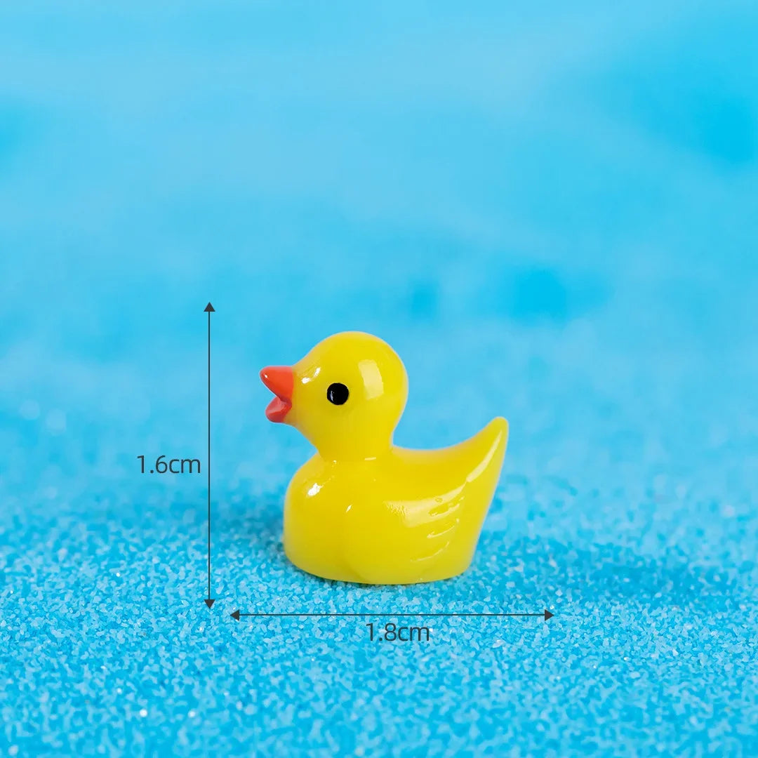 Mini Resin Duck Figurines — Tiny Animal Ornaments for Crafts & Decor