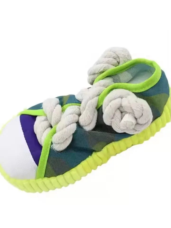 Plush Goose Pet Toy — Squeaky & Crinkly Chew Toy for Dogs and Cats
