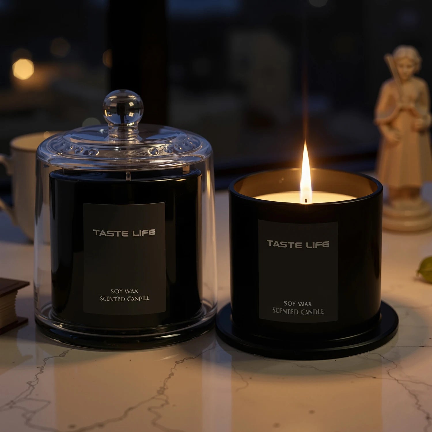 Premium Soy Wax Scented Candle — Aromatherapy with Glass Cloche