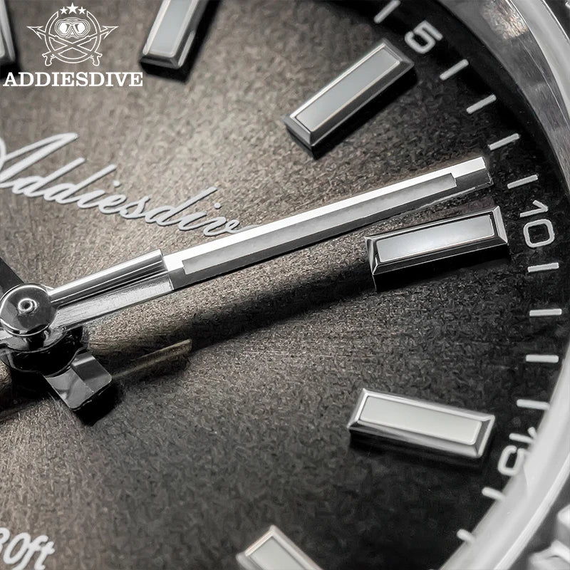 ADDIESDIVE 36mm Men's Quartz Watch — Luminous Jubilee Stainless Steel Strap