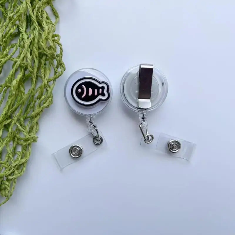 Cat-Shaped Retractable Badge Holder — Anti-Loss ID Reel for Nurses and Students