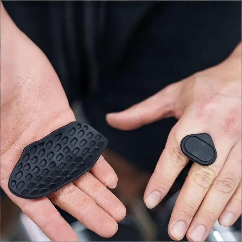 JETTING Weight Lifting Grips — Flexible Hand Protection for Gym Workouts