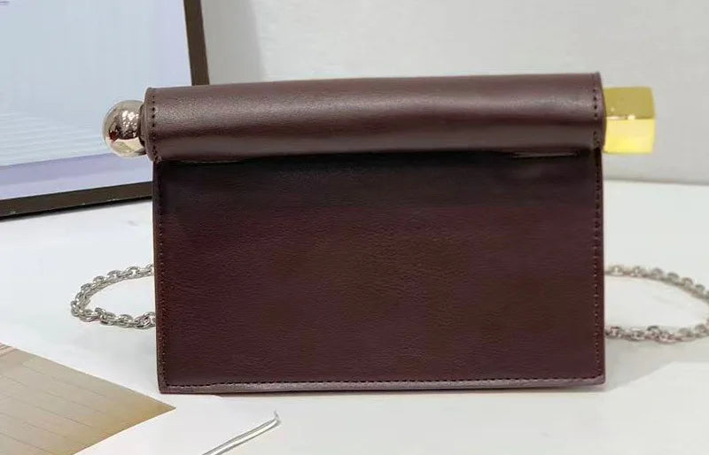 VM FASHION KISS Rolled-Edge Clutch Bag — Versatile Chain Crossbody Purse