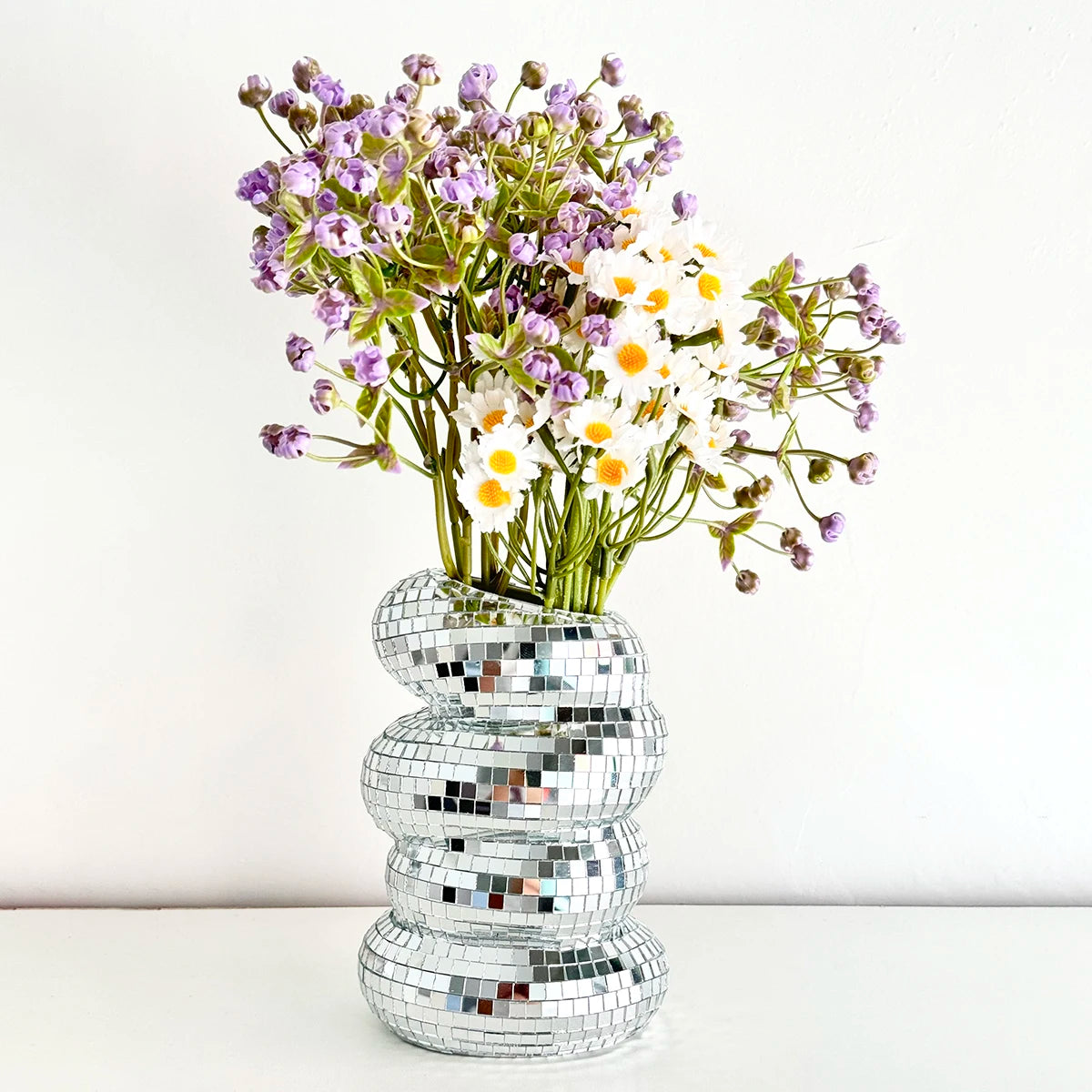 FngJiuyer Disco Ball Spiral Vase — Reflective Mirror Tile Flower Decor