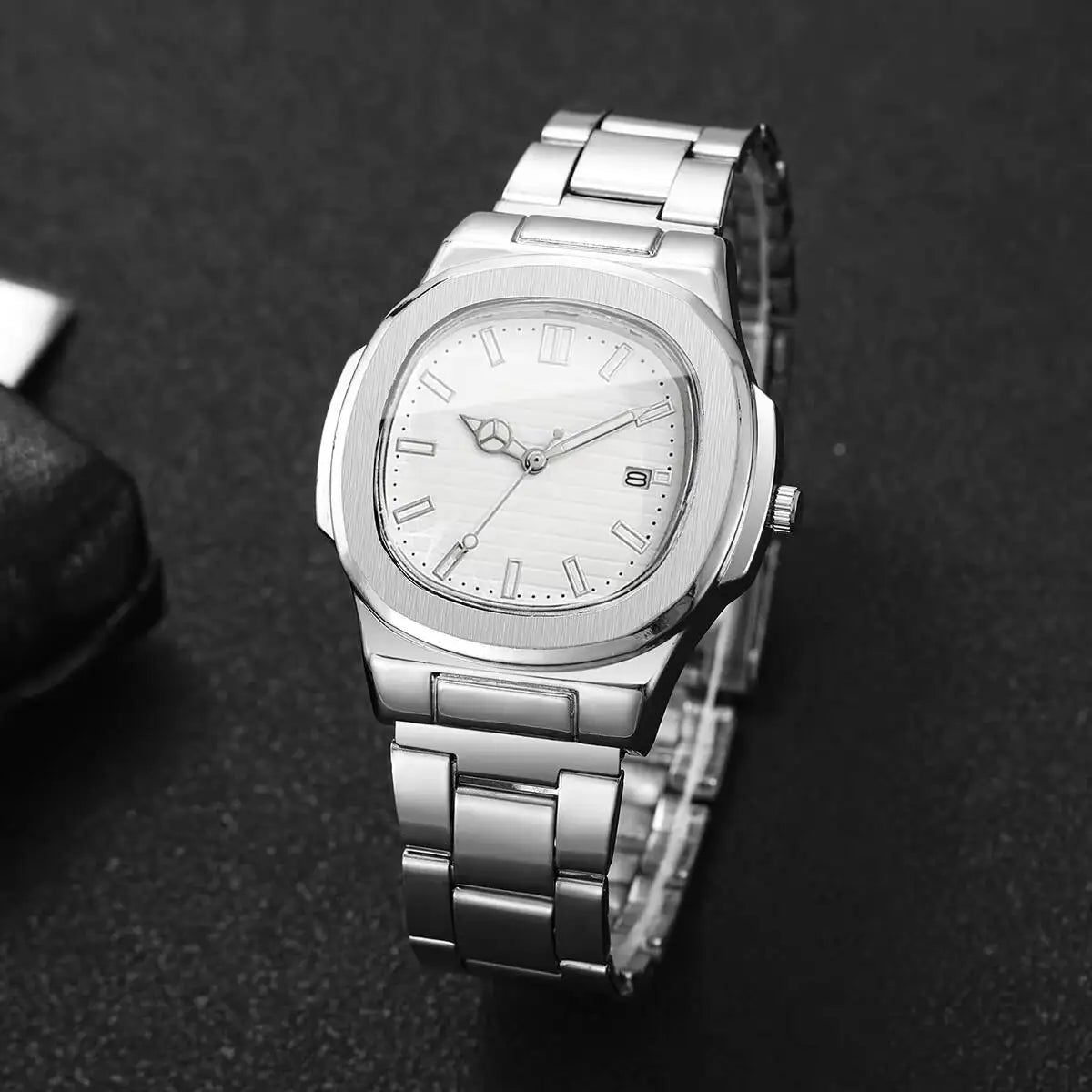 yolako Men's Business Watch — Square Dial Quartz Wristwatch with Calendar
