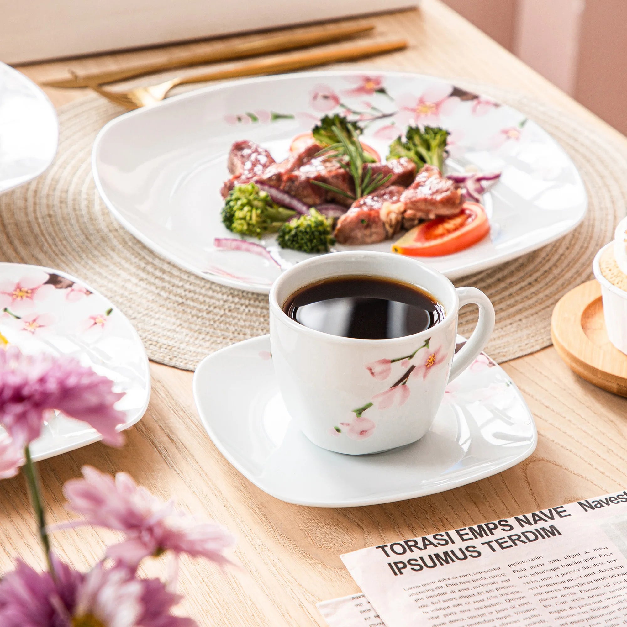 MALACASA Pink Floral Porcelain Dinnerware Set — 60-Piece Elegant Dining Collection