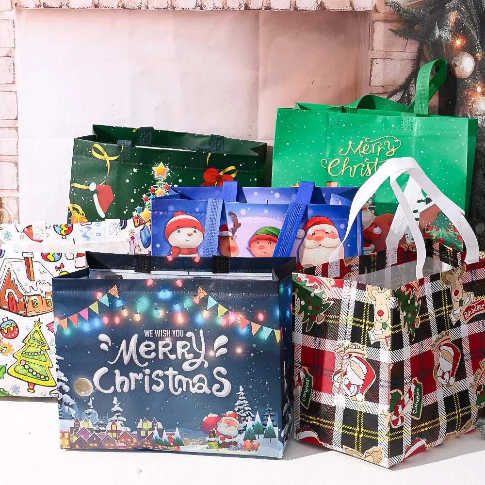 Christmas Pattern Gift Bags — Non-Woven Fabric Holiday Holders, 10 Pack