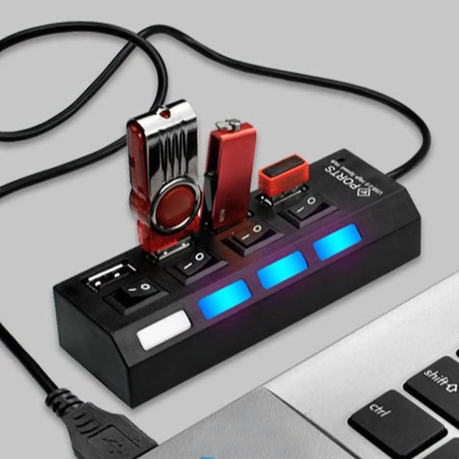 Multi-Port USB C Hub — Compact Data Splitter with Independent Switches