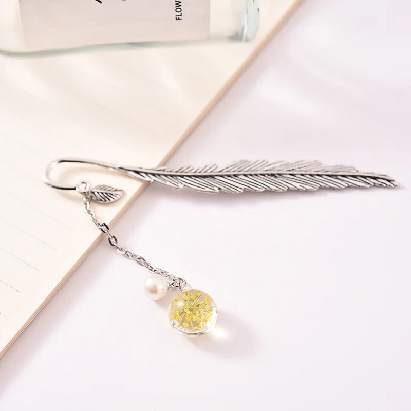 Pelsone Metal Cartoon Bookmark — Decorative Student Stationery Gift