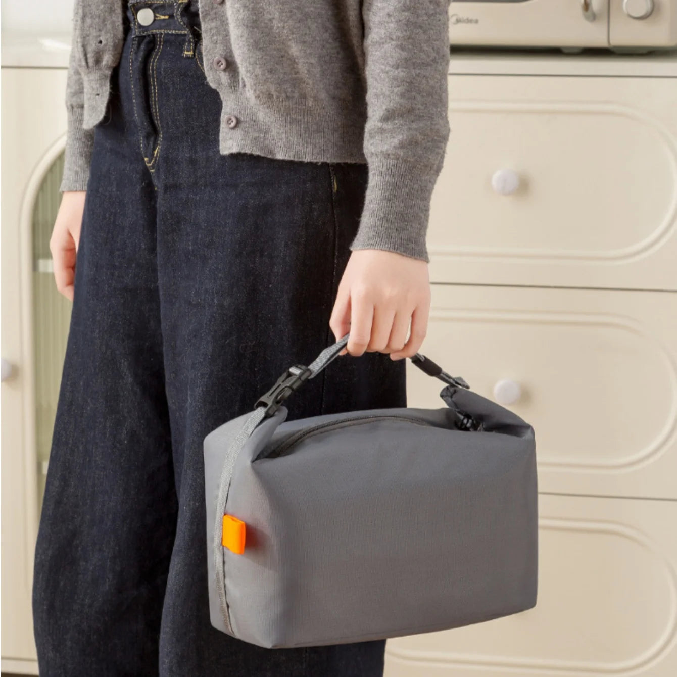 Insulated Lunch Bag — Leakproof Cooler for Work and Travel