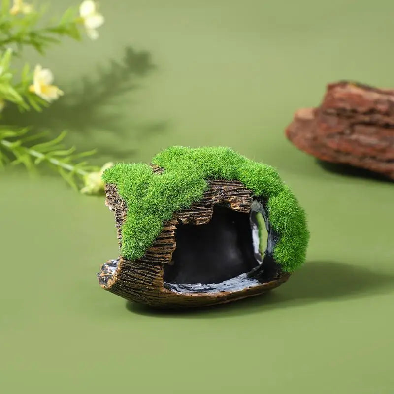 Resin Aquarium Hiding Cave — Decorative Fish Shelter and Tank Ornament